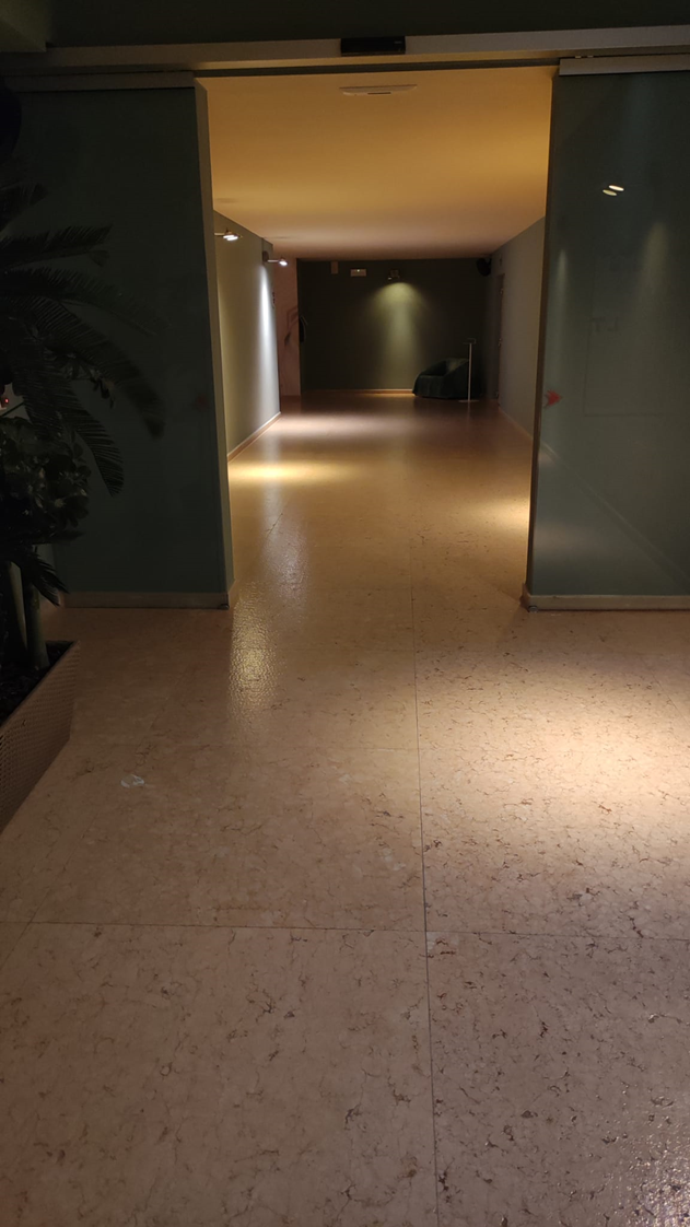 Marble surface SOLE